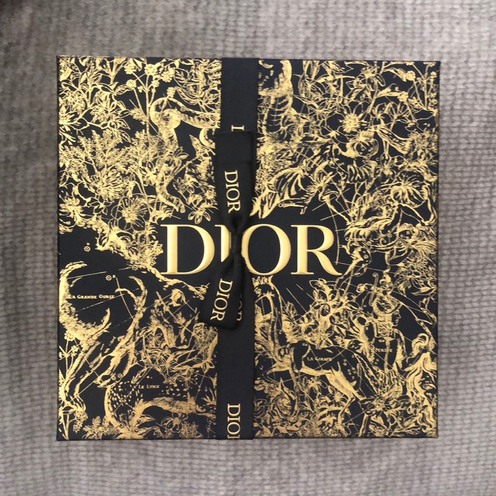 Dior gift box